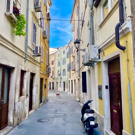 Piccolo Appartement Piran